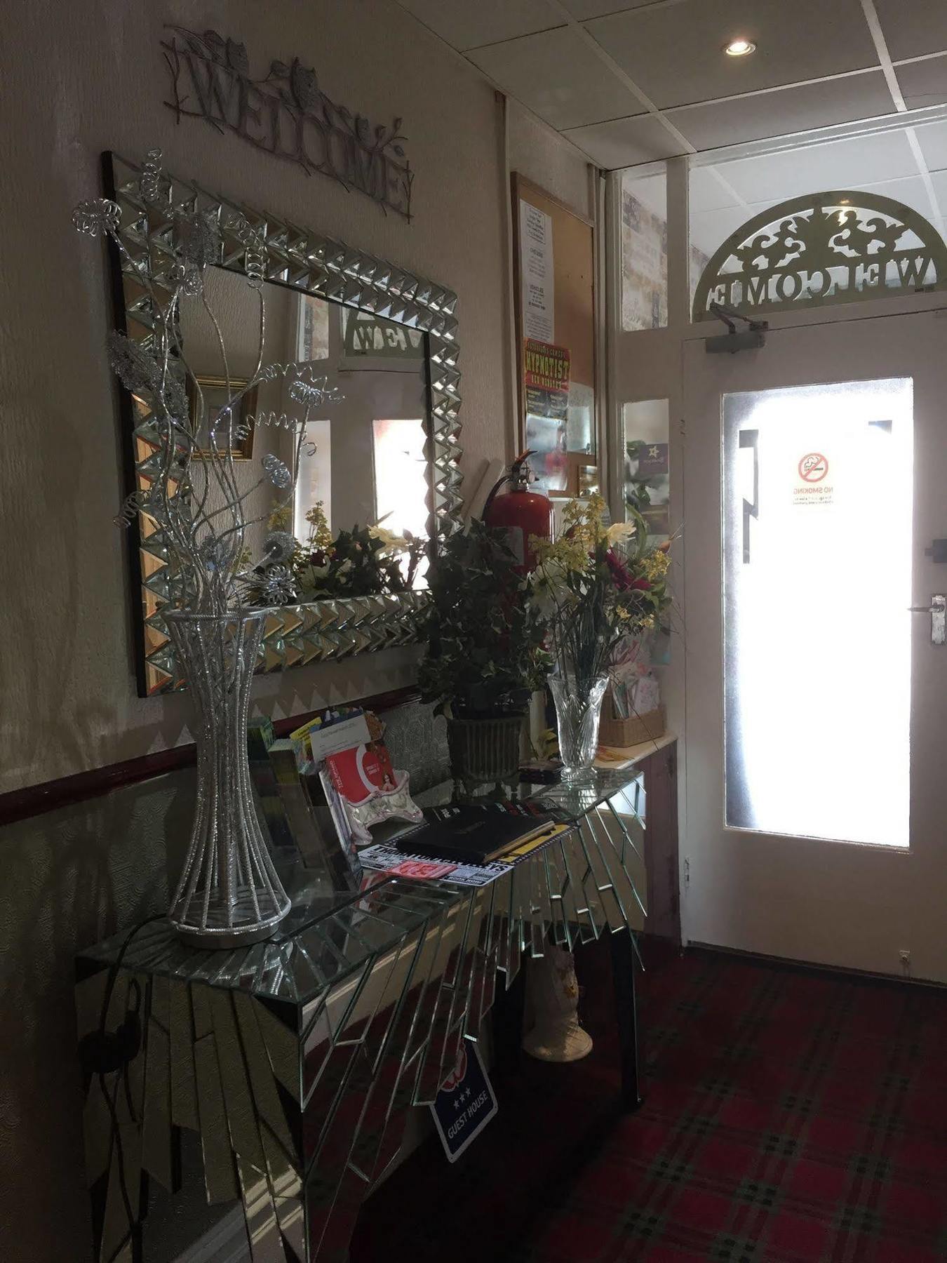 Cadeby Lodge Blackpool Exteriör bild